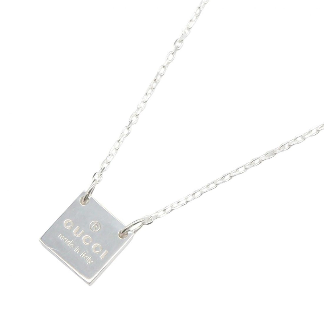 Gucci plate necklace, sterling silver (925), men's and women's, silver-toned.: --- Catalog ---Category: SizePendant Size: 11mm x 11mm / 0.43'' x 0.43''Neck Circumference: 45 cm - 48.5 cm / 17.71'' - 19.09''Category: DesignColor: SilverGender: Men,WomenMaterial: Silver 925Necklac