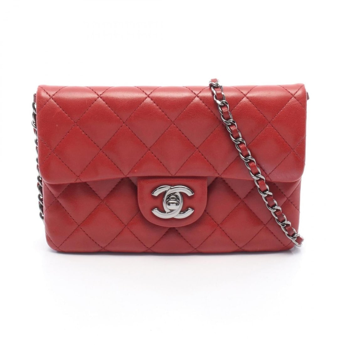 Chanel Matelassé Small Chain Shoulder Bag/Handbag, Lambskin Leather, Women's, Red, 66251: --- Catalog ---Category: SizeSize (HxWxD): 12cm x 17.5cm / 4.72'' x 6.88''Category: DesignType: Handbag, Shoulder bagColor: Red colorGender: WomenMaterial: Leather Leather/Fur Type: LambskinCategory: 