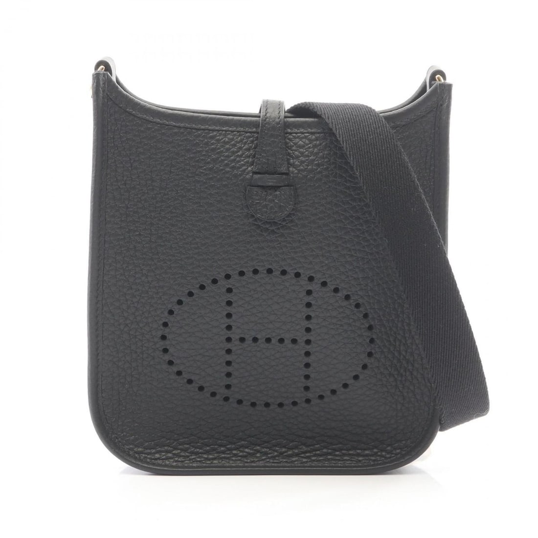 Hermes Evelyne TPM Amazon Shoulder Bag/Handbag, Taurillon Clemence Leather, Women's, Black: --- Catalog ---Category: SizeSize (HxWxD): 18cm x 16.5cm x 5.5cm / 7.08'' x 6.49'' x 2.16''Category: DesignType: Handbag, Shoulder bagColor: BlackGender: WomenMaterial: Taurillon clemence leather Cate