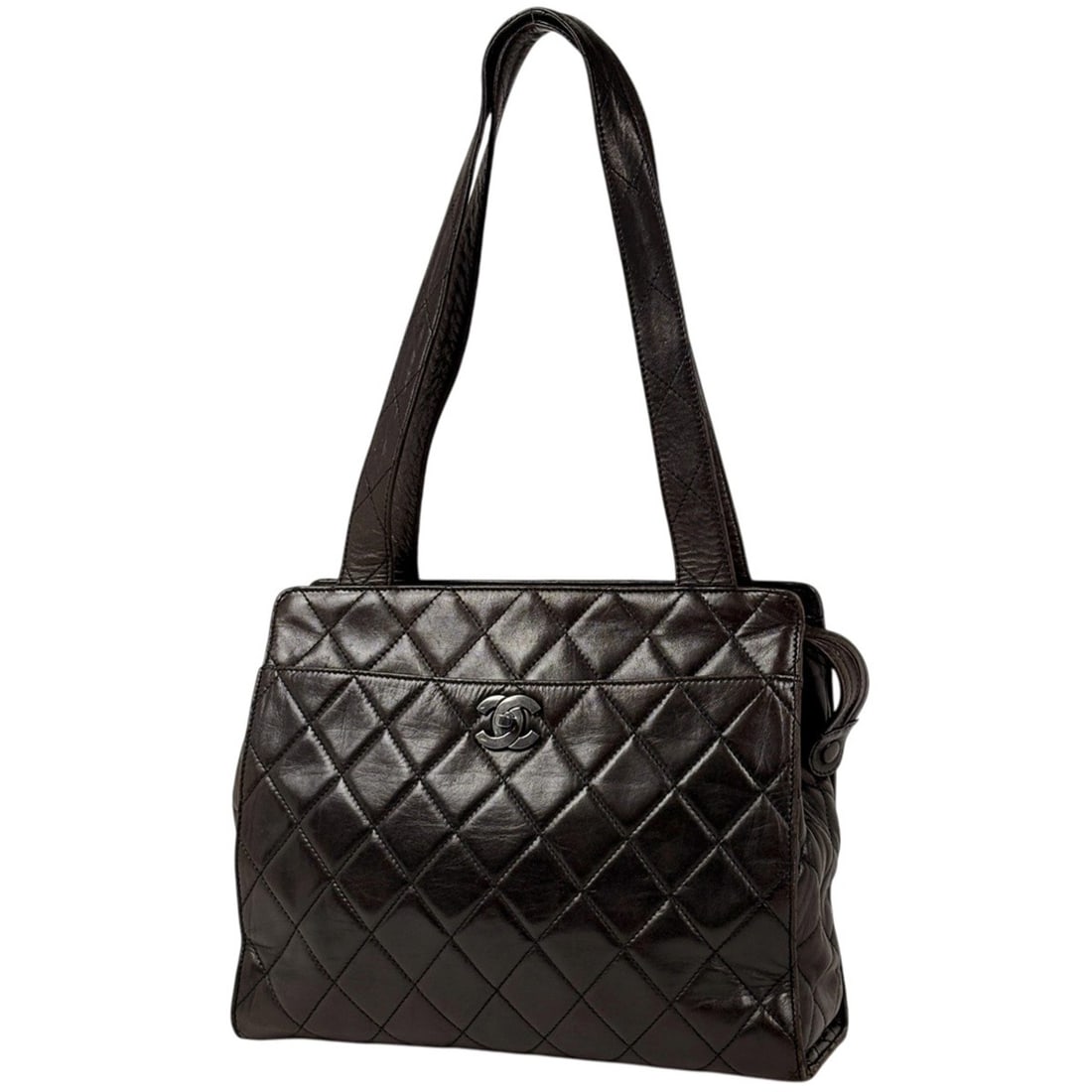Chanel Coco Mark Tote Bag Matelassé Shoulder Leather Dark Brown Women's: --- Catalog ---Category: SizeSize (HxWxD): 25cm x 30.5cm x 11cm / 9.84'' x 12'' x 4.33''Category: DesignType: Shoulder bag, Tote bagColor: Dark brownGender: WomenMaterial: Leather Category: GeneralLin