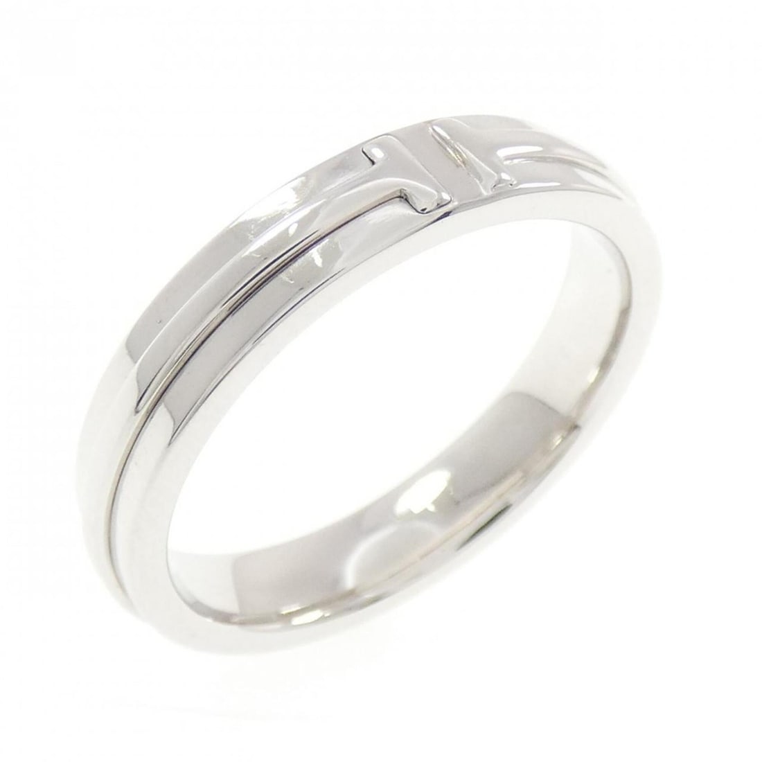 Tiffany T-Two Narrow Ring: --- Catalog ---Category: SizeJP Size: 21US Size: 10Category: DesignType: Band ringGender: MenMaterial: White gold (18K)Category: GeneralBrand: Tiffany--- Item List ---Section: ConditionRanking: Rank
