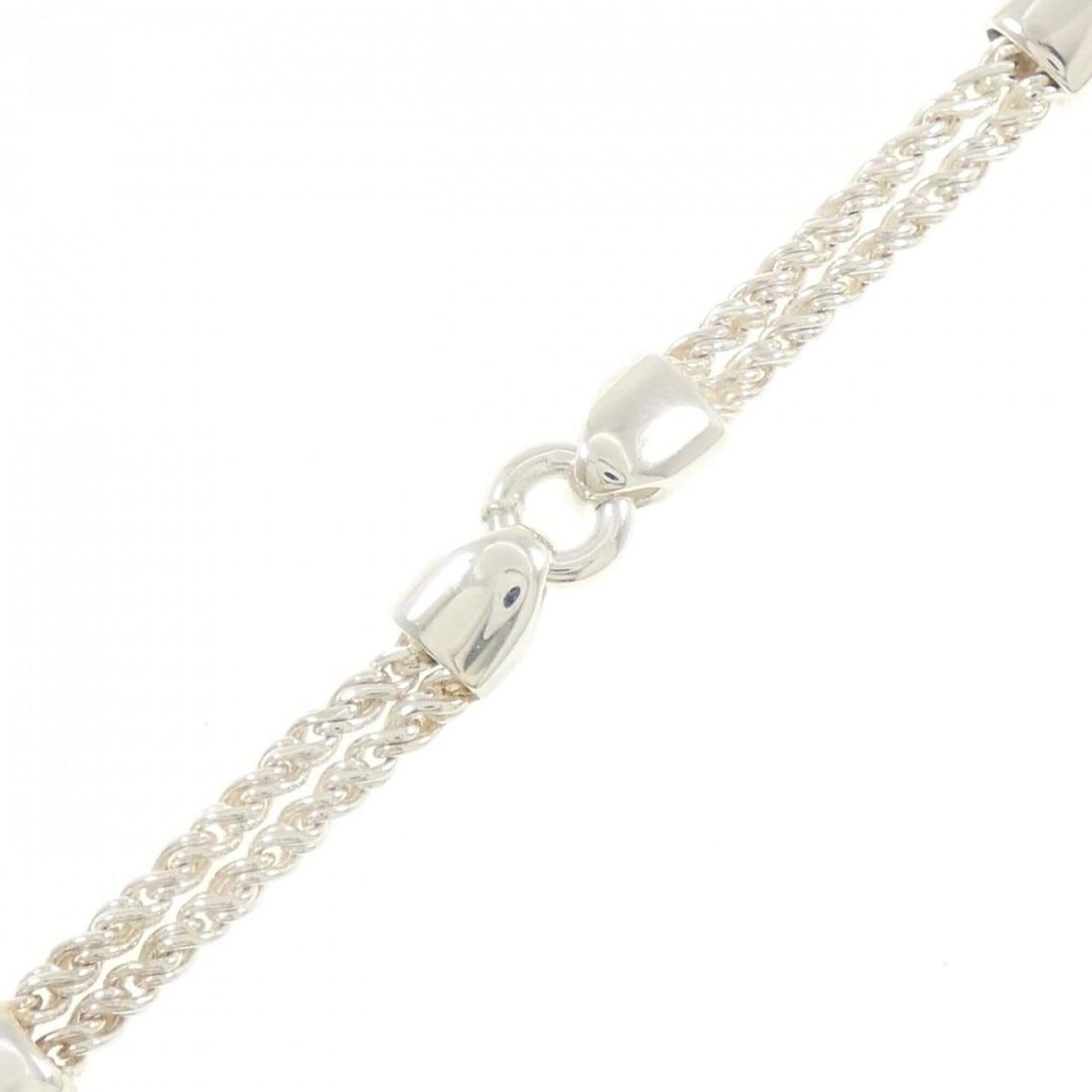 Tiffany & Co. 925 Bracelet: --- Catalog ---Category: SizeLength: 18.5cm / 7.28''Category: DesignType: Charm braceletGender: WomenMaterial: Silver 925Category: GeneralBrand: Tiffany--- Item List ---Section: ConditionRanking: