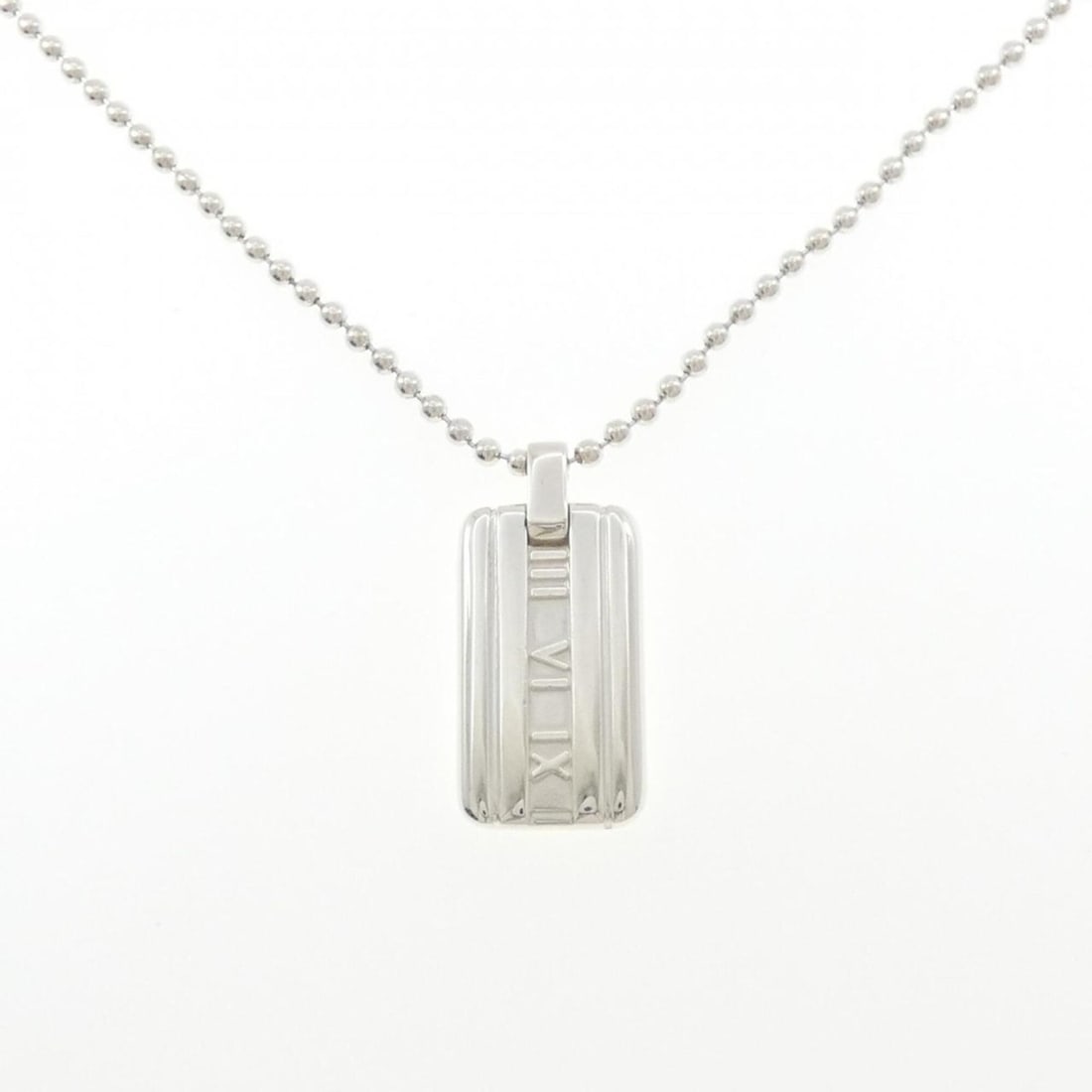 Tiffany 925 Necklace: --- Catalog ---Category: SizePendant Size: 33.3mm x 15.9mm / 1.31'' x 0.62''Neck Circumference: 41 cm / 16.14''Category: DesignGender: WomenMaterial: Silver 925Pendant Type: PendantNecklace Type: