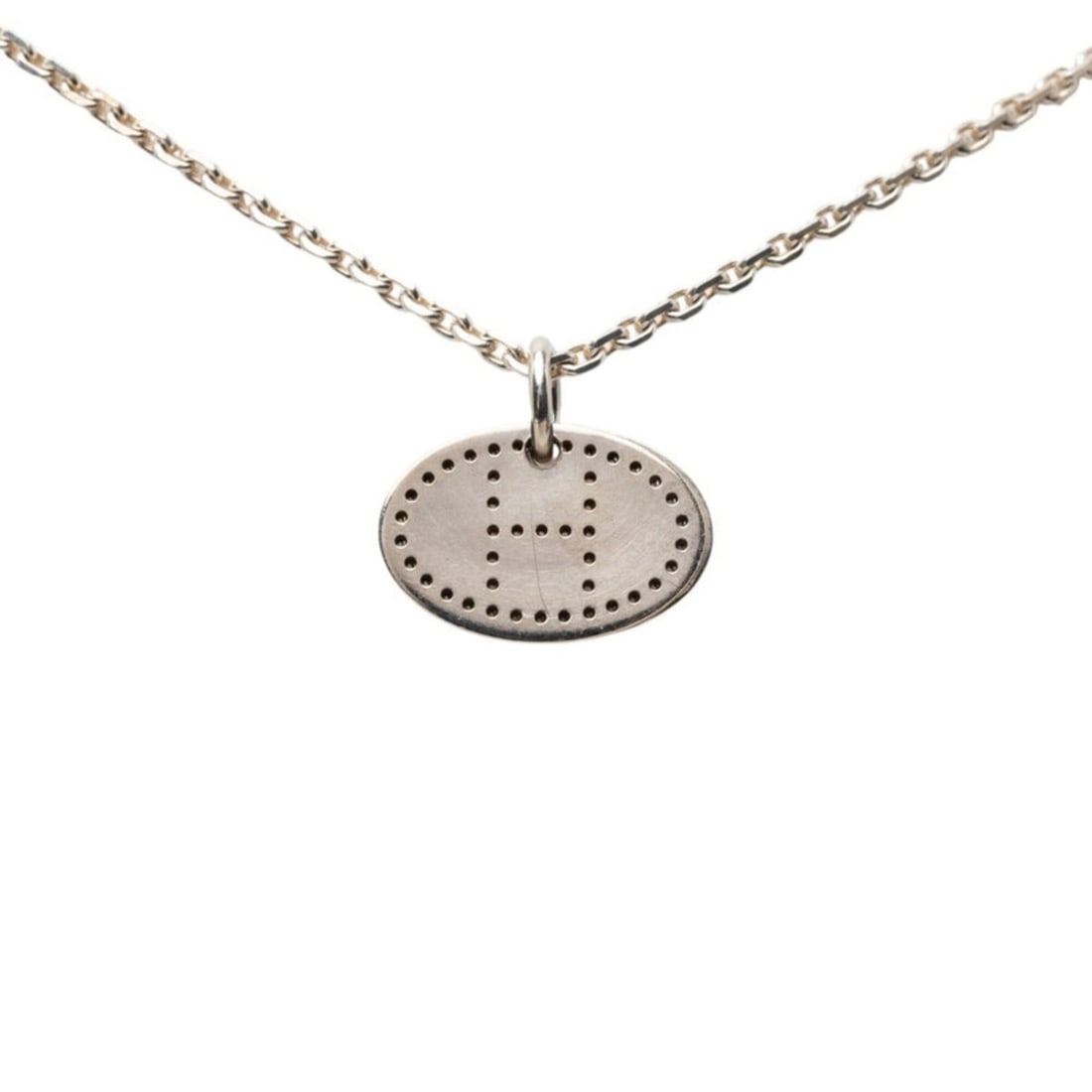 Hermes Eclipse Evelyne Necklace, SV925 Silver, Women's: --- Catalog ---Category: SizePendant Size: 17.3mm x 16.5mm / 0.68'' x 0.64''Neck Circumference: 40.3 cm / 15.86''Category: DesignColor: SilverGender: WomenMaterial: Silver 925Necklace Type: NecklaceCa