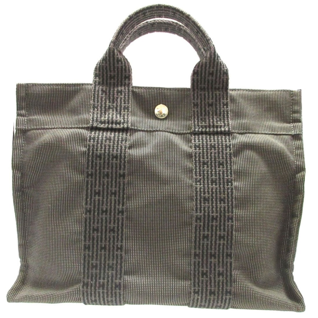 Hermes Herline PM Canvas Grey Tote Bag 0566-1 HERMES: --- Catalog ---Category: SizeSize (HxWxD): 24cm x 30cm x 9cm / 9.44'' x 11.81'' x 3.54''Category: DesignType: Tote bagColor: GrayGender: WomenMaterial: Canvas Category: GeneralBrand: HermesCountry of