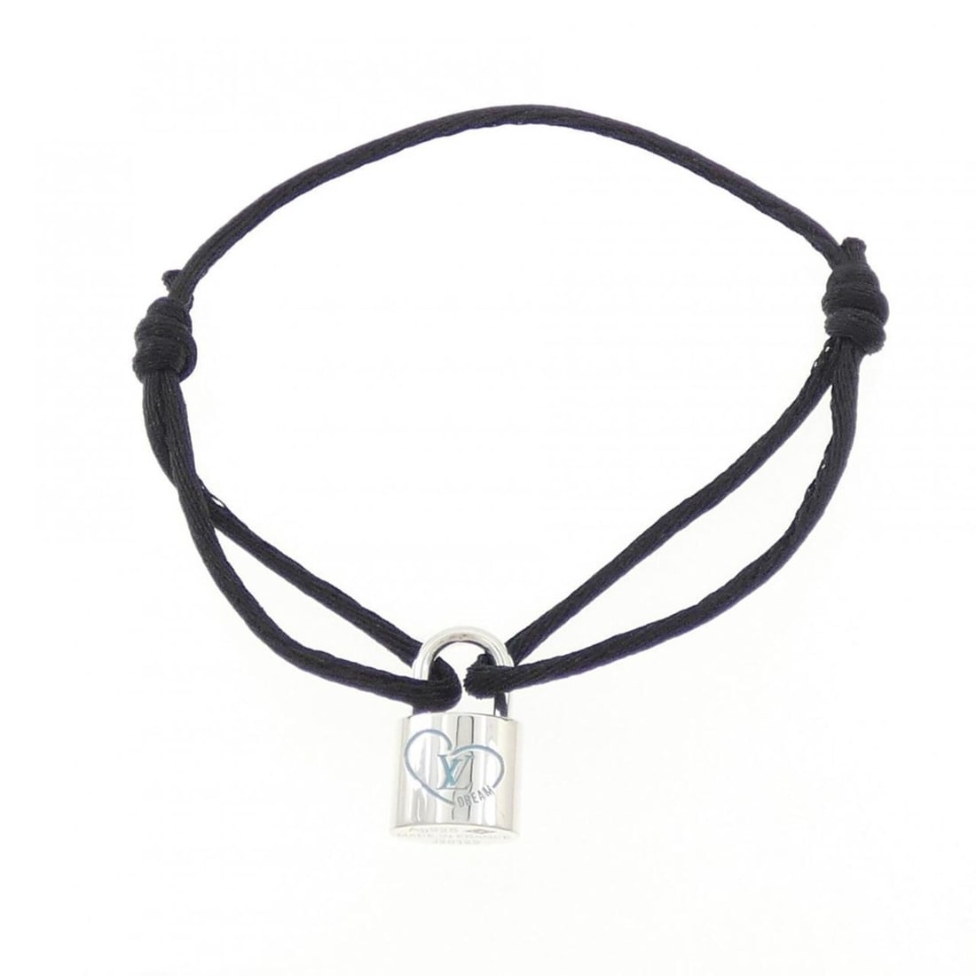 Louis Vuitton Lockit Bracelet: --- Catalog ---Category: SizeWidth: 1.62cm / 0.63''Category: DesignType: Charm braceletColor: SilverGender: WomenMaterial: Silver 925Category: GeneralBrand: Louis Vuitton--- Item List ---Section: