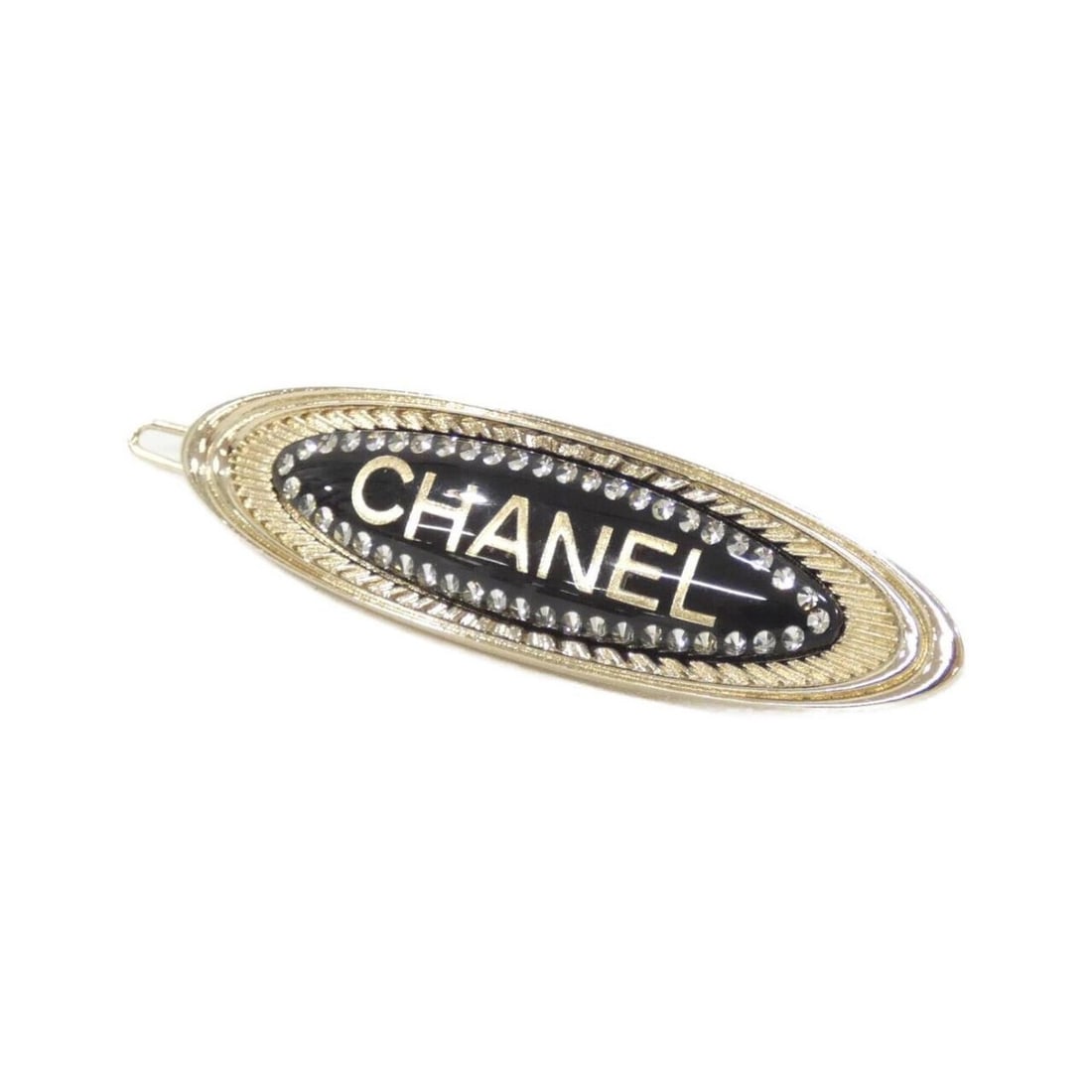 Chanel barrette: --- Catalog ---Category: SizeSize (LxW): 1.8cm x 6.6cm / 0.7'' x 2.59''Category: DesignType: BarretteColor: BlackGender: WomenCategory: GeneralBrand: Chanel--- Item List ---Section: ConditionRanking: 