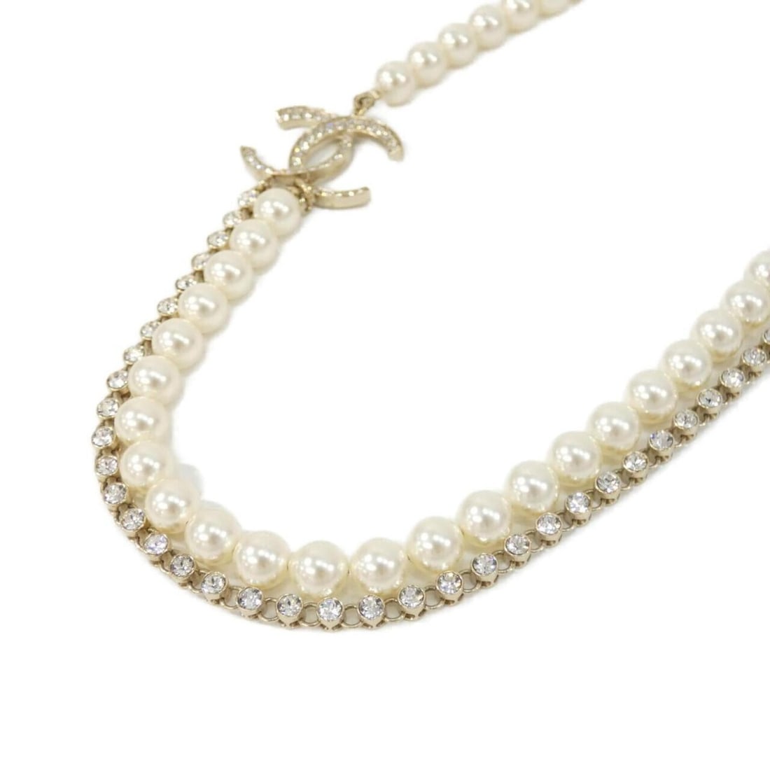 Chanel necklace (1 of 14)