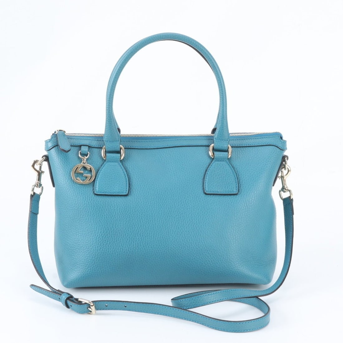 Gucci Interlocking G 449659 2-Way Shoulder Bag/Handbag for Women with Control Card: --- Catalog ---Category: SizeSize (HxWxD): 23cm x 30cm x 12cm / 9.05'' x 11.81'' x 4.72''Category: DesignType: Handbag, Shoulder bagColor: Blue, TurquoiseGender: WomenMaterial: Leather Category: