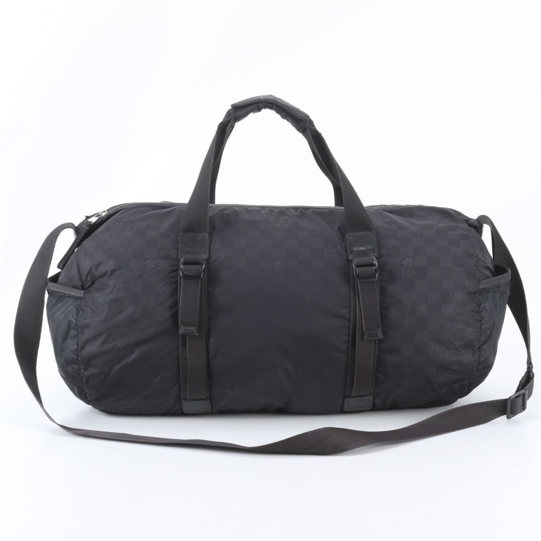 Louis Vuitton Practical Damier Adventure M97058 2-Way Boston Handbag Shoulder Bag for Men: --- Catalog ---Category: SizeSize (HxWxD): 30cm x 52cm x 14cm / 11.81'' x 20.47'' x 5.51''Category: DesignType: Boston bag, Shoulder bagColor: BlackGender: MenCategory: GeneralBrand: Louis