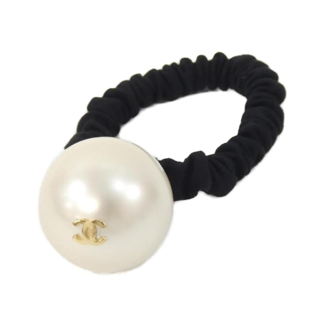 Chanel 63896 Scrunchie: --- Catalog ---Category: SizeSize (LxW): 3cm x 1cm / 1.18'' x 0.39''Category: DesignType: ScrunchieColor: Black, WhiteGender: WomenCategory: GeneralMPN: 63896Brand: Chanel--- Item List ---Section: Con