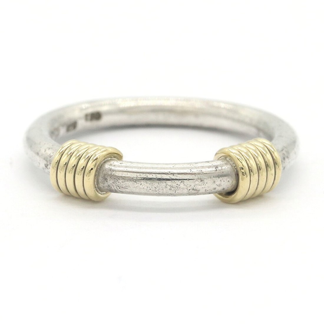 Tiffany & Co. Bandwith 2-Wire Sterling Silver 925 Yellow Gold Ring, US 5-5.5 JP- Women's Combination: --- Catalog ---Category: SizeJP Size: 10US Size: 5.5Category: DesignColor: YellowGender: WomenMaterial: Sterling silver 925, Yellow gold (18K)Category: GeneralBrand: Tiffany--- Item List ---Section: