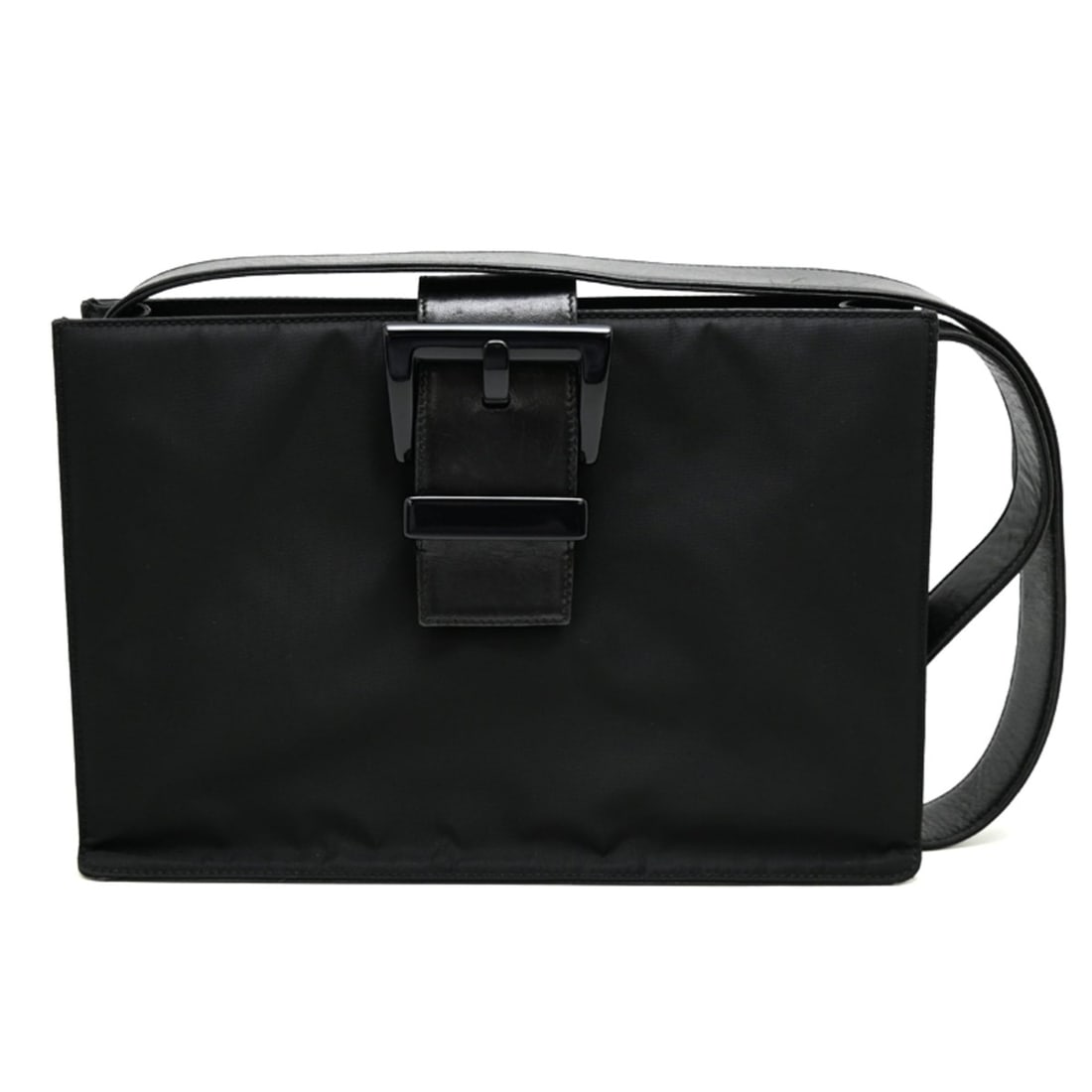 Prada One-Shoulder Men's Shoulder Bag, Nylon, Black: --- Catalog ---Category: SizeSize (HxWxD): 19cm x 28cm x 7cm / 7.48'' x 11.02'' x 2.75''Category: DesignType: Shoulder bagColor: BlackGender: MenMaterial: Nylon , Leather Category: GeneralBrand: Prada