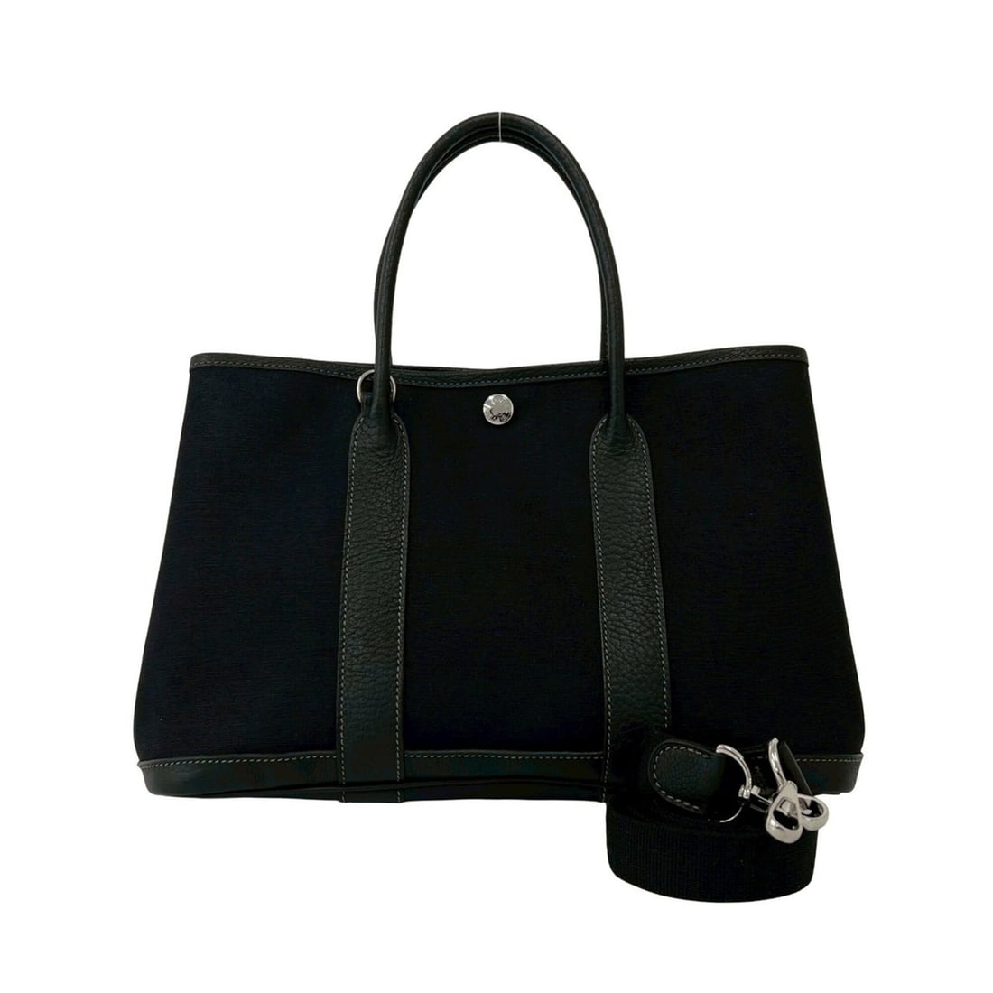 HERMES Garden Party TPM Negonda Toile Officier 2-way Handbag/Shoulder Bag, Black, 73893: --- Catalog ---Category: SizeSize (HxWxD): 20cm x 32.5cm x 14cm / 7.87'' x 12.79'' x 5.51''Category: DesignType: Handbag, Shoulder bagColor: BlackGender: WomenMaterial: Negonda leather , Toile officie