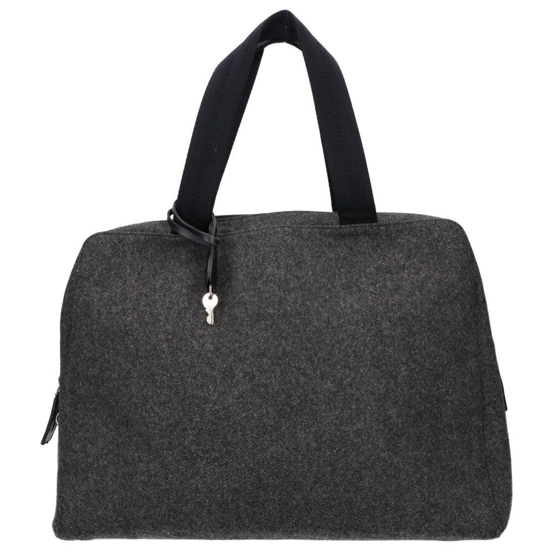 PRADA B8516 FELTRO+VITELL Triangle Plate Felt Handbag ANTRACITE Women's: --- Catalog ---Category: SizeSize (HxWxD): 27cm x 37cm x 12cm / 10.62'' x 14.56'' x 4.72''Category: DesignType: HandbagGender: WomenMaterial: Felt Category: GeneralBrand: Prada--- Item List ---Section