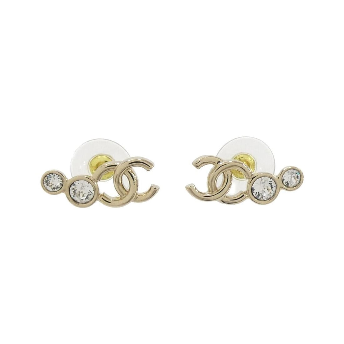 Chanel ABE138 Earrings: --- Catalog ---Category: SizeSize (HxWxD): 9.00mm x 22.00mm / 0.35'' x 0.87''Category: DesignType: Stud earringsColor: ClearGender: WomenCategory: GeneralBrand: Chanel--- Item List ---Section: Conditi