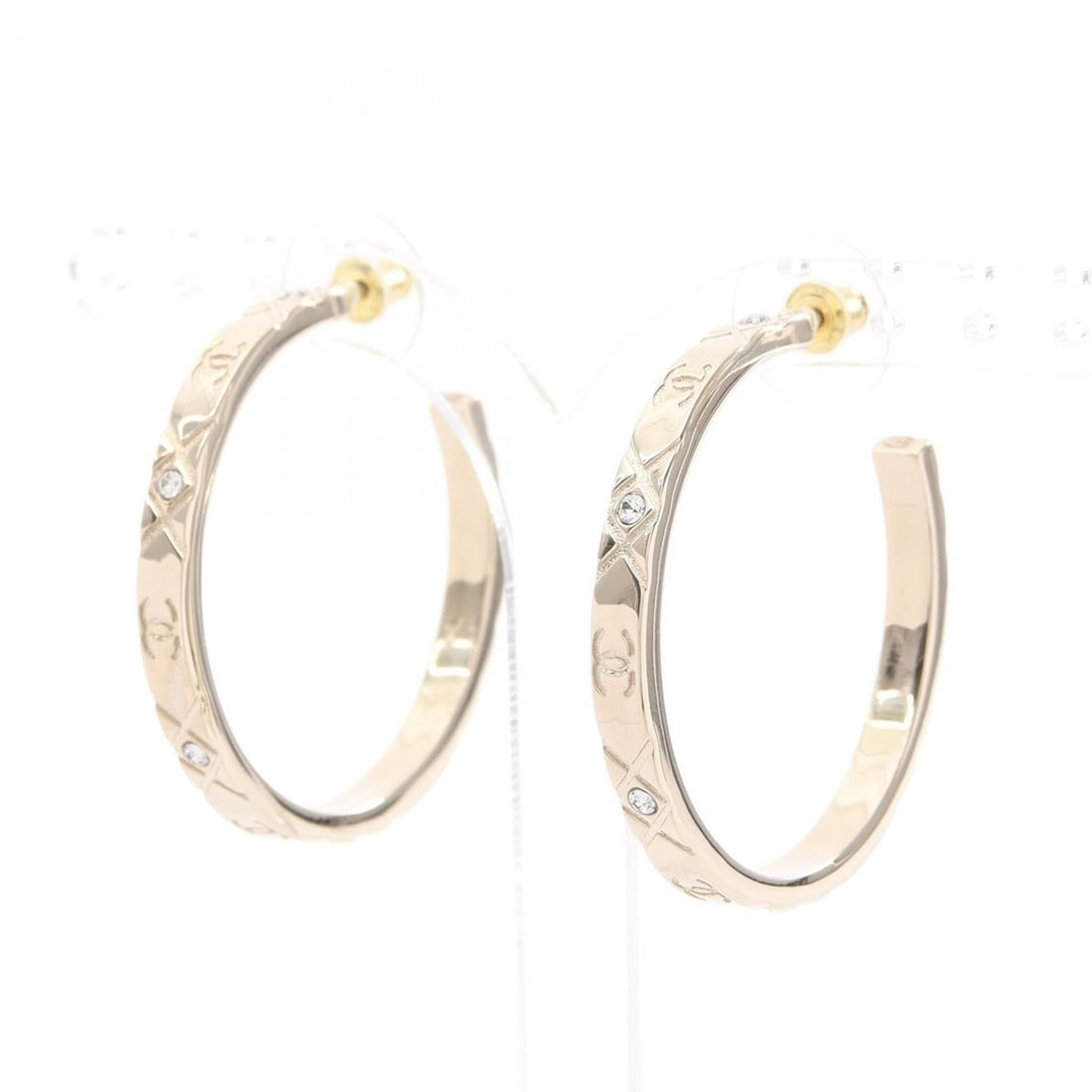 Chanel Coco Mark Hoop Earrings, Gold Plated (GP) Rhinestone Women's, Tone: --- Catalog ---Category: SizeSize (HxWxD): 40.00mm x 4.00mm / 1.57'' x 0.16''Category: DesignType: Hoop earringsColor: GoldGender: WomenMaterial: Gold plating, RhinestoneCategory: GeneralBrand: Chanel