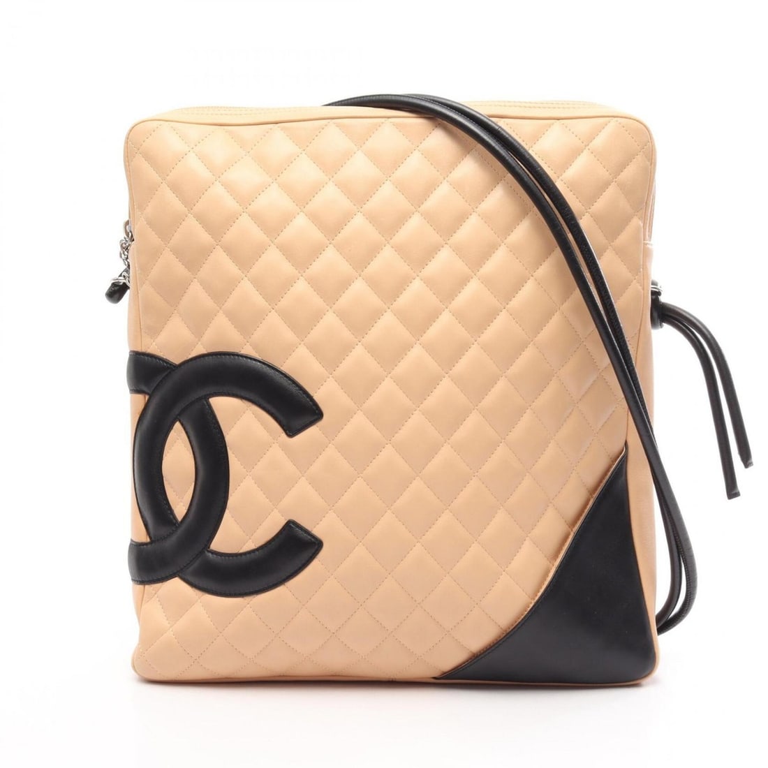Chanel Cambon Line Large Pochette Shoulder Bag Handbag Leather Women's Beige/Black A25179: --- Catalog ---Category: SizeSize (HxWxD): 34cm x 30cm x 3cm / 13.38'' x 11.81'' x 1.18''Category: DesignType: Shoulder bagColor: Beige, BlackGender: WomenMaterial: Cambon ligne Category: GeneralMPN: 