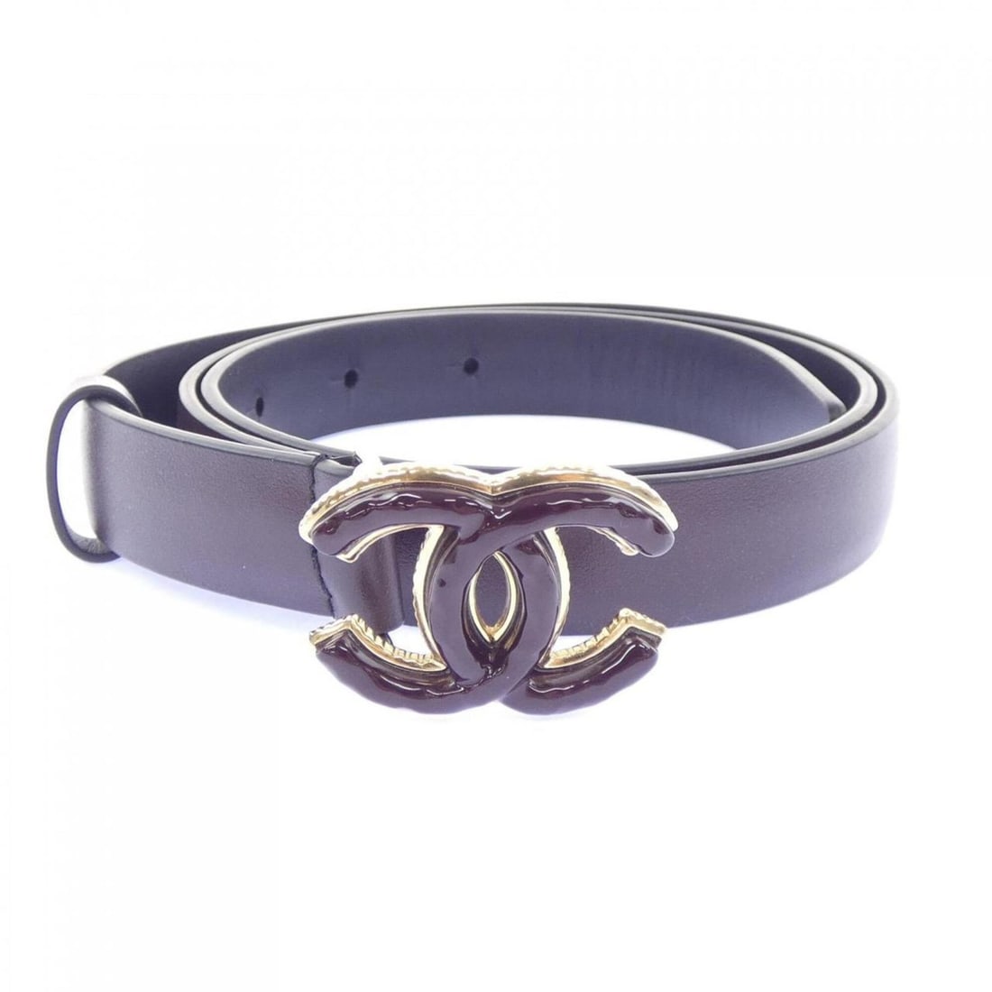 Chanel belt: --- Catalog ---Category: SizeLength: 75cm - 82.5cm / 29.52'' - 32.48''Category: DesignType: Standard beltColor: BrownGender: WomenCategory: GeneralBrand: Chanel--- Item List ---Section: ConditionRanki
