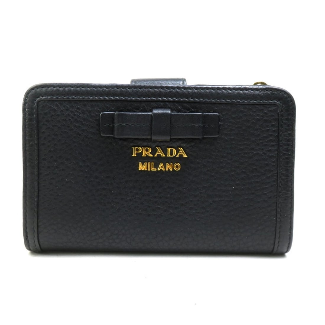 Prada PRADA Bi-fold Wallet Leather Black Gold Women's e62022k: --- Catalog ---Category: SizeSize (HxWxD): 9cm x 14cm x 2.5cm / 3.54'' x 5.51'' x 0.98''Category: DesignType: Wallet (bi-fold)Color: BlackGender: WomenMaterial: Leather Category: GeneralBrand: