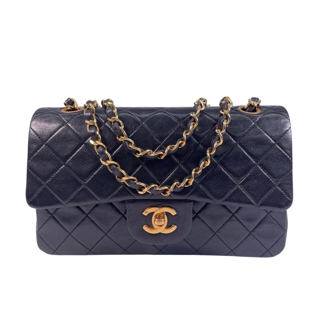 CHANEL Lambskin Double Flap Matelassé Shoulder Bag, Matte Caviar Skin, Black, Women's: --- Catalog ---Category: SizeStrap Drop: 48cm / 18.89''Size (HxWxD): 15cm x 23cm x 6cm / 5.9'' x 9.05'' x 2.36''Strap Length: 39cm - 85cm / 15.35'' - 33.46''Category: DesignType: Shoulder bagColor: Bl