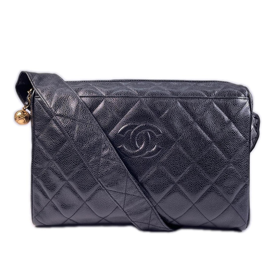 CHANEL Matelassé Caviar Skin Shoulder Bag, Black, for Women: --- Catalog ---Category: SizeStrap Drop: 47cm / 18.5''Size (HxWxD): 23cm x 31cm x 9cm / 9.05'' x 12.2'' x 3.54''Strap Length: 113cm / 44.48''Category: DesignType: Shoulder bagColor: BlackGender: Women