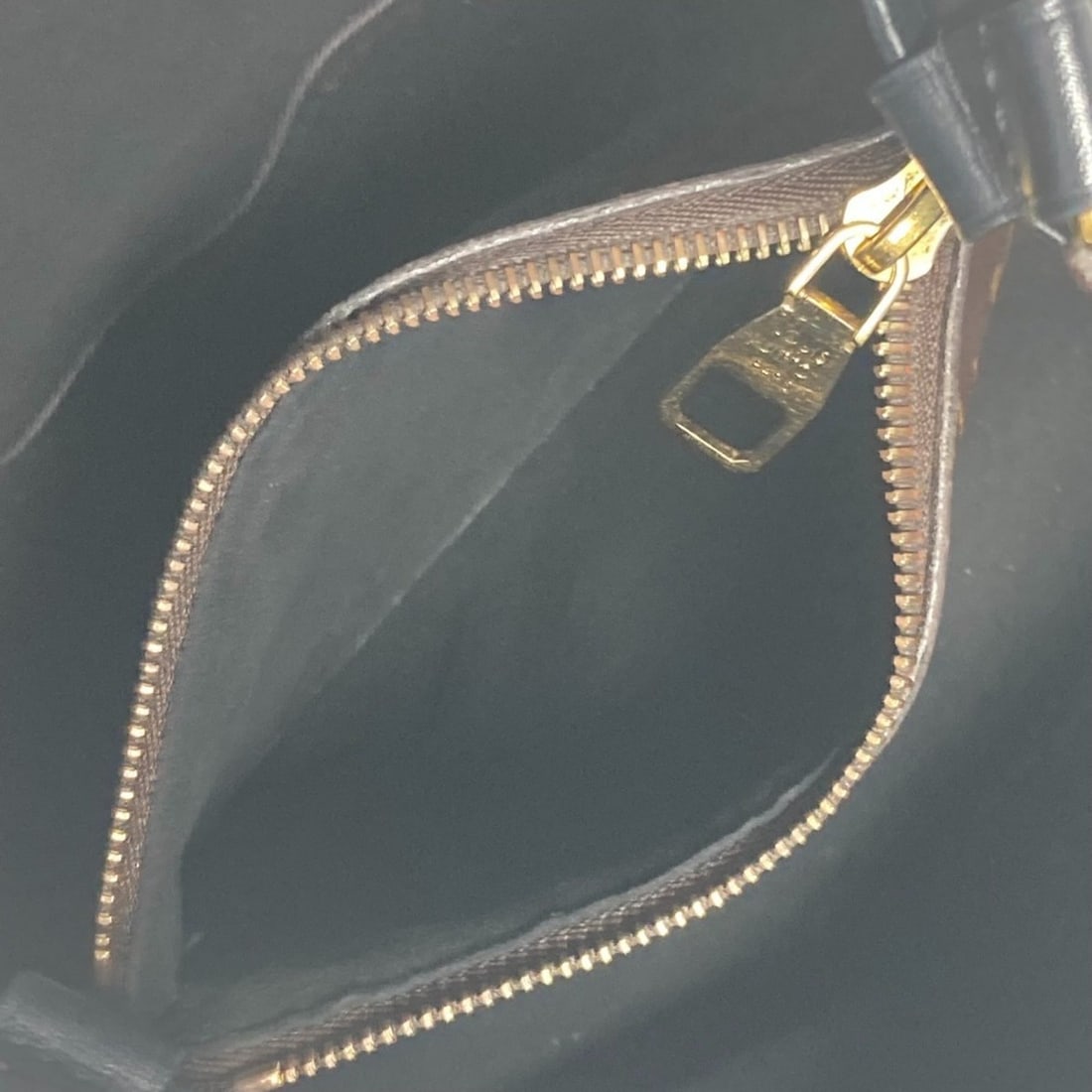 Cartier C de Wedding Ring - 15