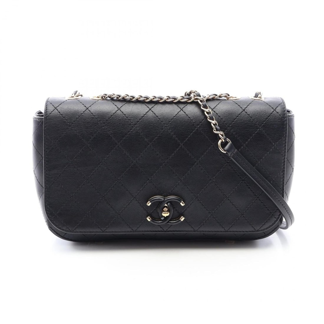 Chanel Matelassé Shoulder Bag/Handbag, Leather, Women's, Black: --- Catalog ---Category: SizeSize (HxWxD): 15.5cm x 23.5cm x 7.5cm / 6.1'' x 9.25'' x 2.95''Category: DesignType: Handbag, Shoulder bagColor: BlackGender: WomenMaterial: Leather Hardware Color: GoldCa