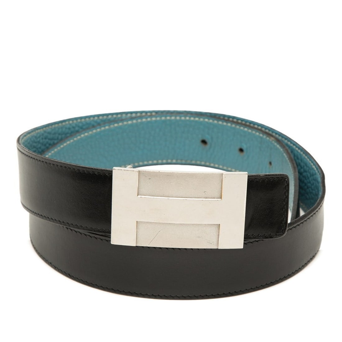 Hermes H-plate Reversible Belt, Size: 80, Black/Blue, Box Calf/Togo Leather, Women's.: --- Catalog ---Category: SizeLength: 78cm - 82.5cm / 30.7'' - 32.48''Category: DesignType: Standard beltColor: Black, BlueGender: WomenLeather/Fur Type: Box calf leather, Togo leatherMaterial (Strap):