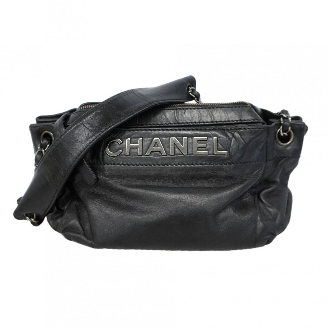 Chanel Shoulder Bag, Chain Shoulder, Leather, Black, Women's, P3165182: --- Catalog ---Category: SizeSize (HxWxD): 16cm x 24cm x 16.5cm / 6.29'' x 9.44'' x 6.49''Category: DesignType: Shoulder bagColor: BlackGender: WomenMaterial: Leather Hardware Color: SilverCategory: G