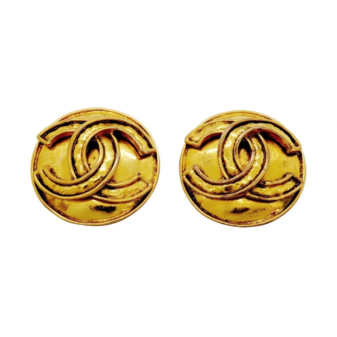Chanel Earrings, Coco Mark Circle, GP Plated Gold, Women's: --- Catalog ---Category: SizeSize (HxWxD): 30.60mm x 30.30mm / 1.20'' x 1.19''Category: DesignType: Clip earringsColor: GoldGender: WomenMaterial: Gold platingCategory: GeneralBrand: Chanel--- Item Li