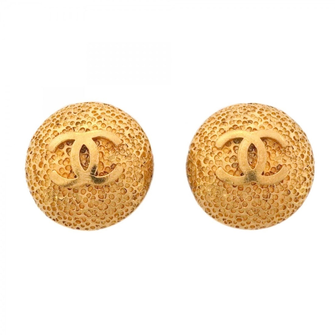 Chanel Earrings, Coco Mark Circle, GP Plated Gold, Women's: --- Catalog ---Category: SizeSize (HxWxD): 20.00mm x 20.00mm / 0.79'' x 0.79''Category: DesignType: Clip earringsColor: GoldGender: WomenMaterial: Gold platingCategory: GeneralBrand: Chanel--- Item Li