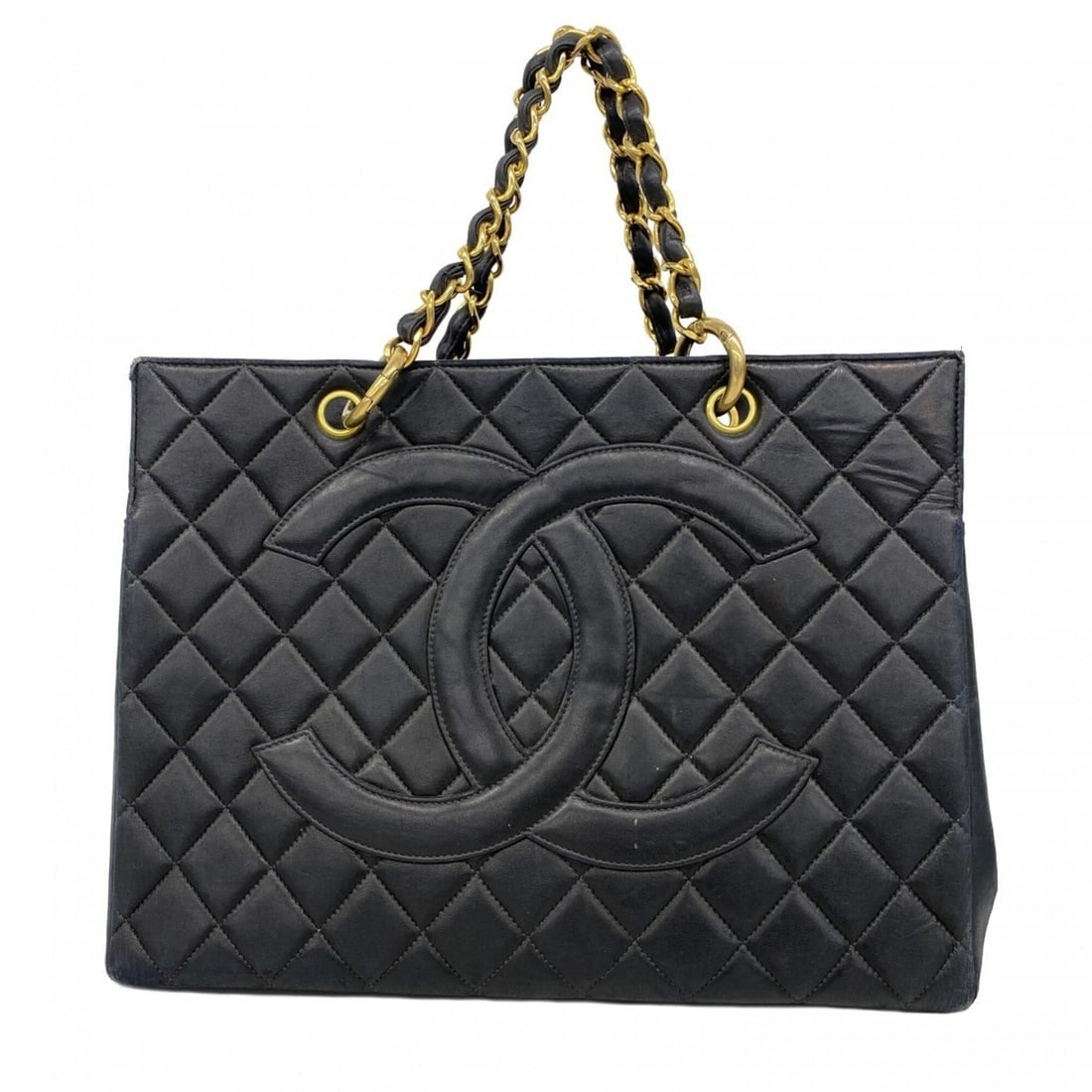 Chanel Matelassé Lambskin Chain Tote Bag, Black, for Women: --- Catalog ---Category: SizeSize (HxWxD): 25cm x 33cm x 17cm / 9.84'' x 12.99'' x 6.69''Category: DesignType: Tote bagColor: BlackGender: WomenMaterial: Leather Hardware Color: GoldLeather/Fur Type: 