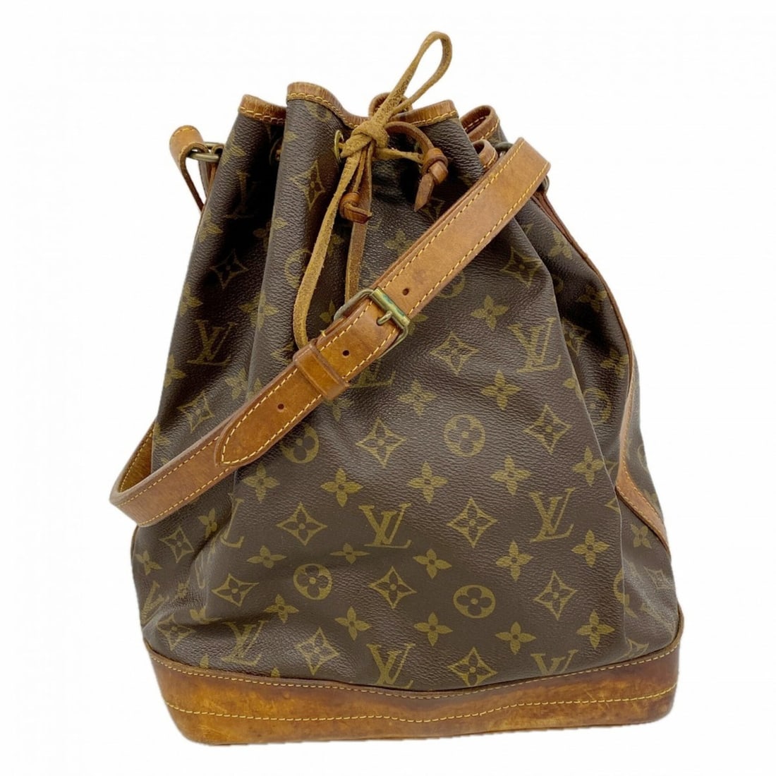 Louis Vuitton Monogram Noe Shoulder Bag M42224 Brown Women's: --- Catalog ---Category: SizeSize (HxWxD): 35cm x 26.5cm x 18cm / 13.77'' x 10.43'' x 7.08''Category: DesignType: Shoulder bagColor: BrownGender: WomenCategory: GeneralMPN: M42224Brand: Louis Vuitton-