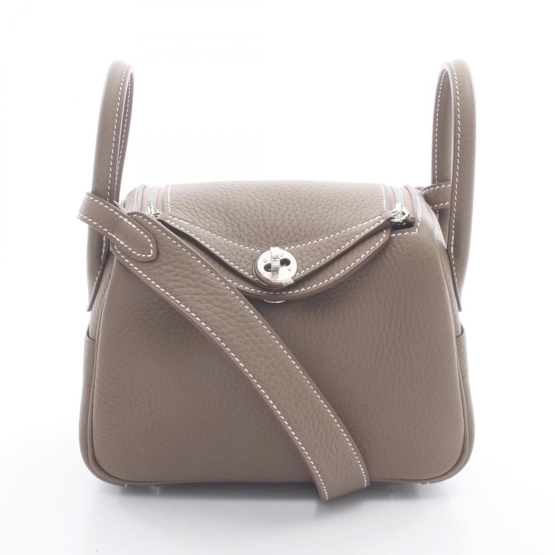 Hermes Lindy Mini Etoupe Shoulder Bag/Handbag, Leather, Taurillon Clemence, Women's, Gray: --- Catalog ---Category: SizeSize (HxWxD): 13cm x 17.5cm x 9cm / 5.11'' x 6.88'' x 3.54''Category: DesignType: Handbag, Shoulder bagColor: Etoupe gray, GrayGender: WomenMaterial: Taurillon clemence le