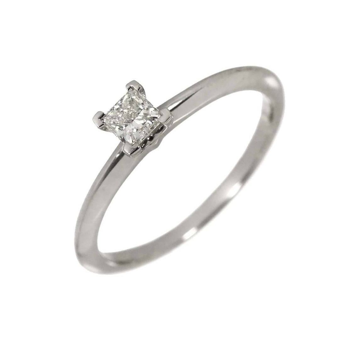 Tiffany & Co. Lucida 1 Ring, 0.23ct Diamond, Platinum Ring: --- Catalog ---Category: SizeJP Size: 11.5US Size: 6Category: DesignType: Band ringGender: WomenMaterial: Platinum 950Category: GeneralBrand: Tiffany--- Item List ---Section: ConditionRanking: Rank SA