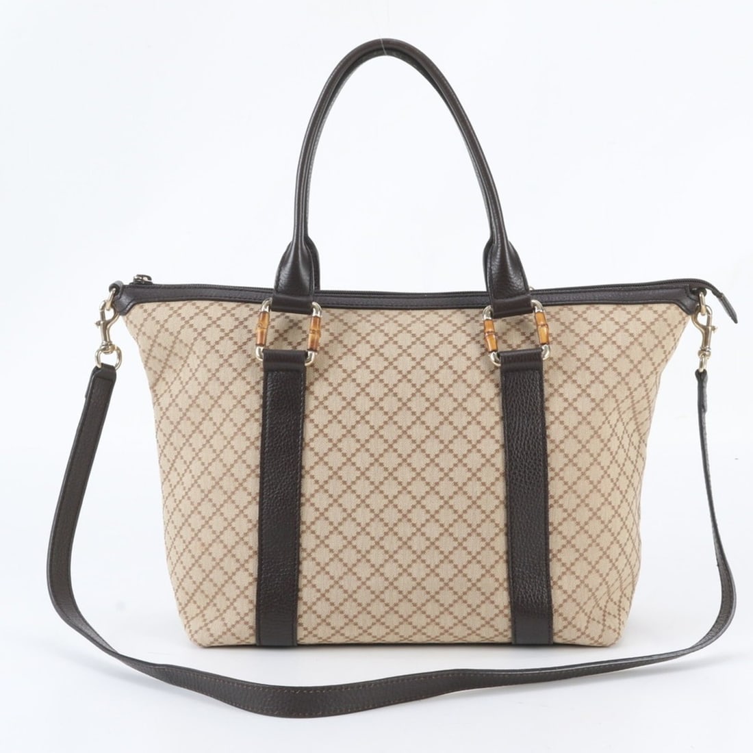 Gucci Diamante Bamboo 339548 Leather 2-Way Tote Bag, Handbag, Shoulder Bag for Women: --- Catalog ---Category: SizeSize (HxWxD): 29cm x 31cm x 12cm / 11.41'' x 12.2'' x 4.72''Category: DesignType: Handbag, Shoulder bag, Tote bagColor: BrownGender: WomenMaterial: Leather , Canvas Catego