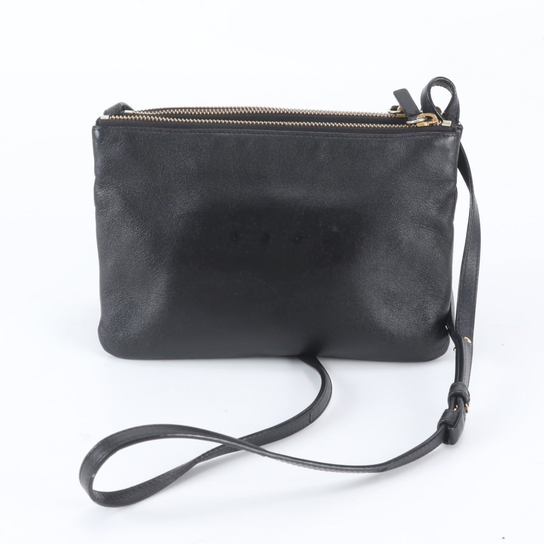 Celine Trio Leather Shoulder Bag Crossbody Black Handbag Tote for Women: --- Catalog ---Category: SizeSize (HxWxD): 15cm x 20cm x 2cm / 5.9'' x 7.87'' x 0.78''Category: DesignType: Handbag, Shoulder bag, Tote bagColor: BlackGender: WomenMaterial: Leather Category: GeneralB
