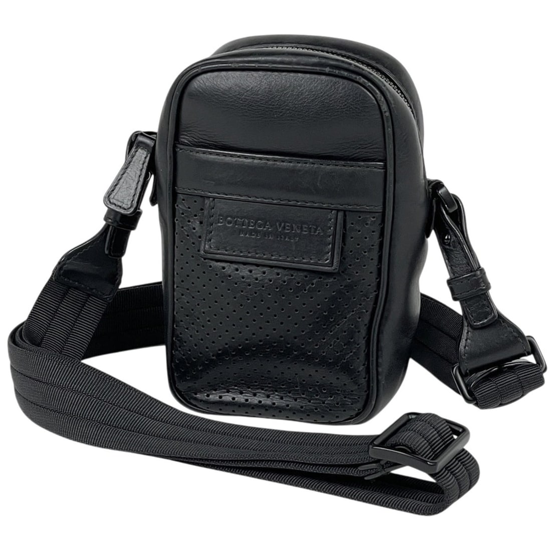 Bottega Veneta Leggero Shoulder Pouch/Shoulder Bag, Perforated Leather, Black, Women's: --- Catalog ---Category: SizeSize (HxWxD): 15cm x 9cm x 5cm / 5.9'' x 3.54'' x 1.96''Category: DesignType: Pouch, Shoulder bagColor: BlackGender: WomenMaterial: Leather Category: GeneralBrand: Bottega
