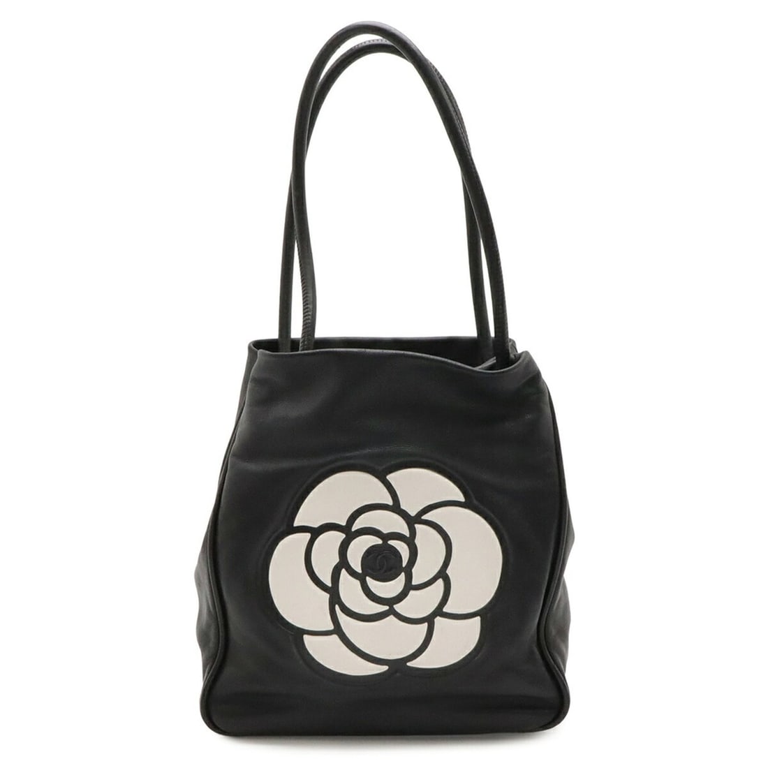 CHANEL Camellia Tote Bag Shoulder Leather Black White: --- Catalog ---Category: SizeSize (HxWxD): 26cm x 24cm x 12cm / 10.23'' x 9.44'' x 4.72''Category: DesignType: Shoulder bag, Tote bagColor: Black, WhiteGender: Women,MenMaterial: Leather Category: Gen