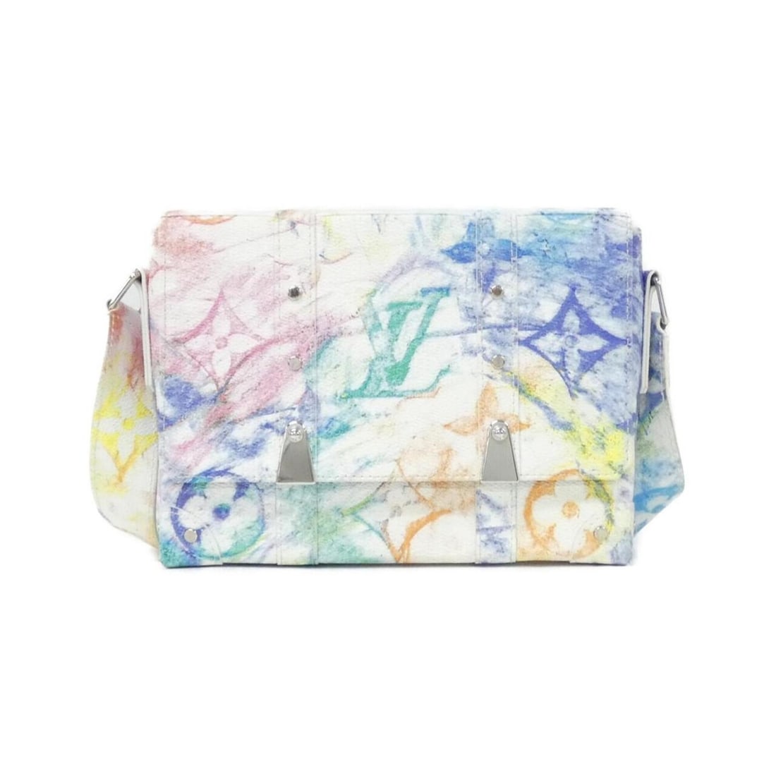 Louis Vuitton Monogram Pastel Colors Trunk Messenger PM M45661 Shoulder Bag: --- Catalog ---Category: SizeSize (HxWxD): 18cm x 24cm x 5cm / 7.08'' x 9.44'' x 1.96''Category: DesignType: Shoulder bagColor: Multi-colorGender: Women,MenMaterial: Coated canvas Hardware Color: Silv