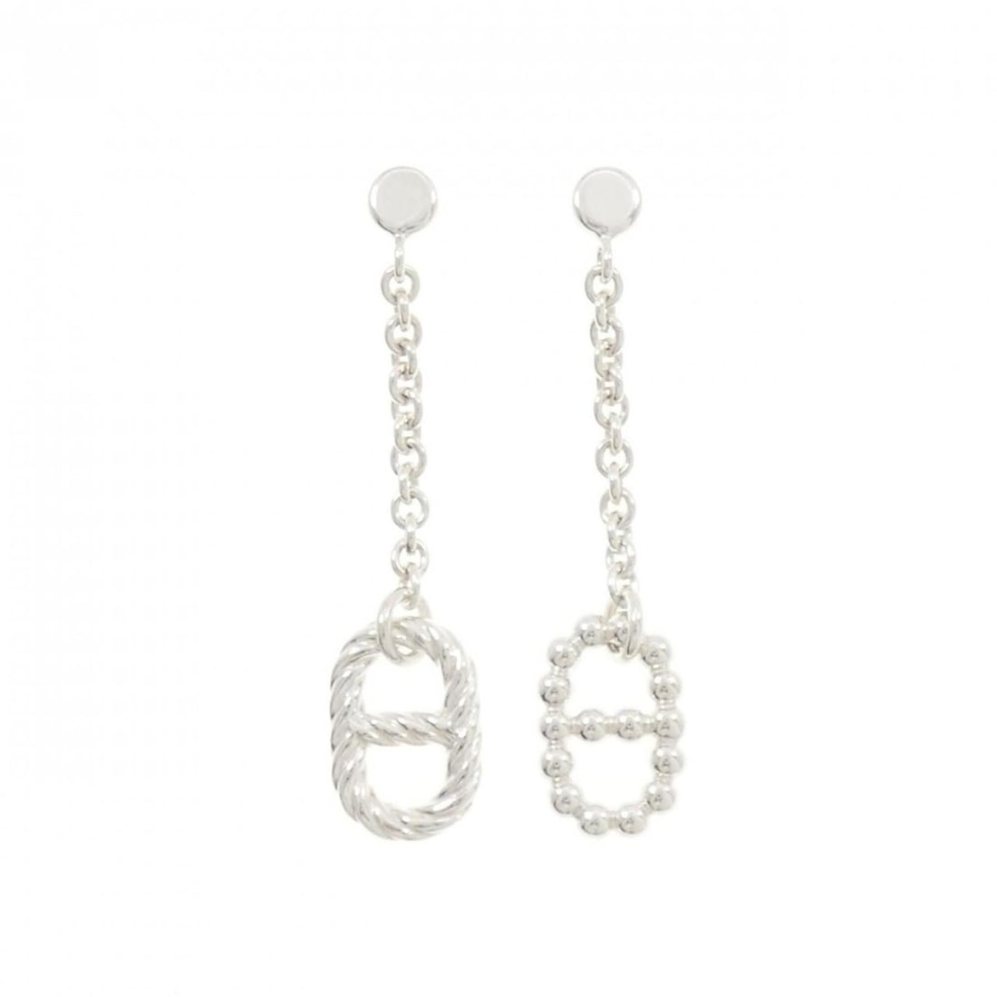 Hermes 925 Earrings: --- Catalog ---Category: SizeSize (HxWxD): 52.60mm x 11.50mm / 2.07'' x 0.45''Category: DesignType: Stud earringsGender: WomenMaterial: Silver 925Category: GeneralBrand: Hermes--- Item List