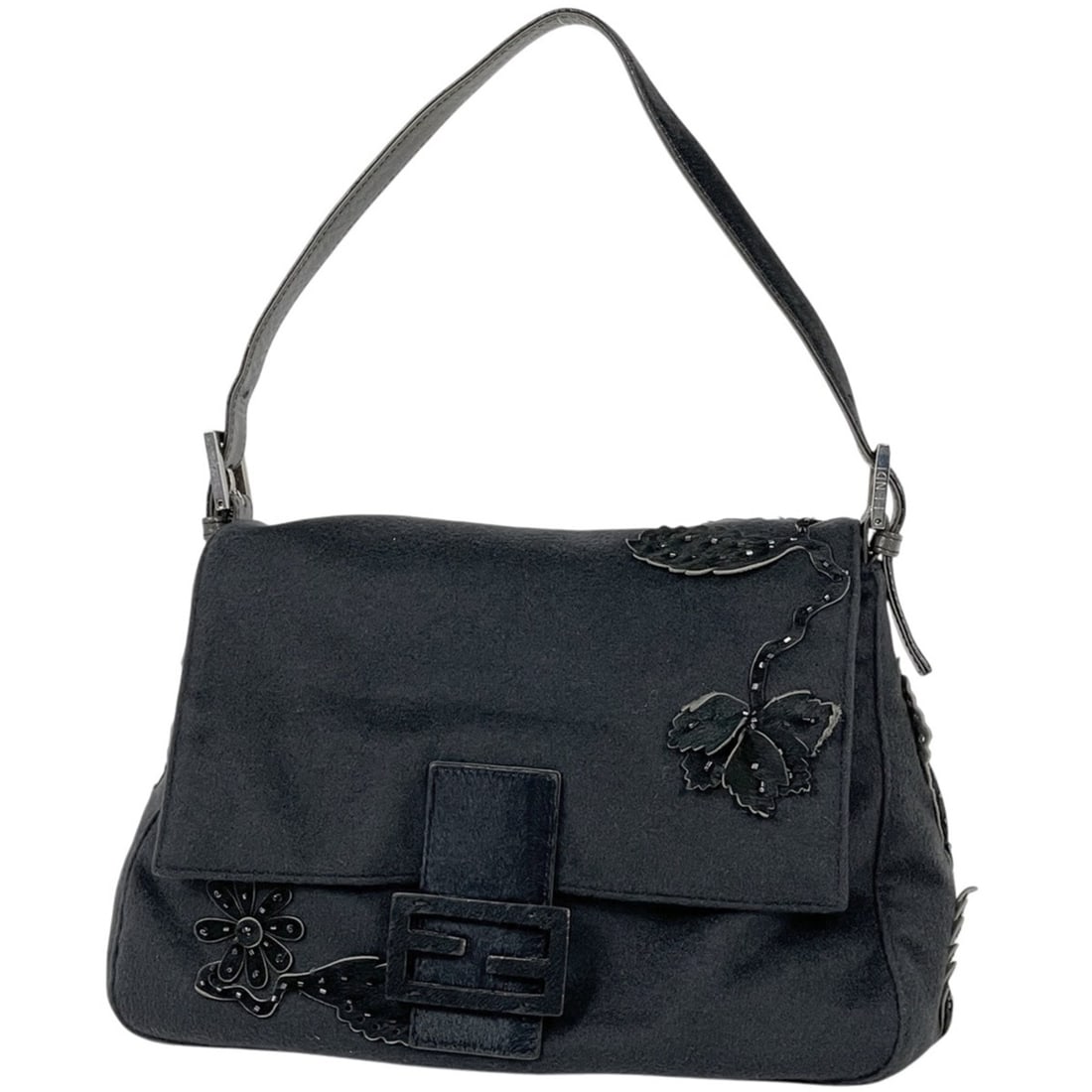 Fendi Zucca Logo Shoulder Bag, Mamma Baguette Fabric, Black, 26325, Women's: --- Catalog ---Category: SizeSize (HxWxD): 19cm x 28cm x 11.5cm / 7.48'' x 11.02'' x 4.52''Category: DesignType: Shoulder bagColor: BlackGender: WomenMaterial: Fabric , Leather Category: GeneralMPN: 2