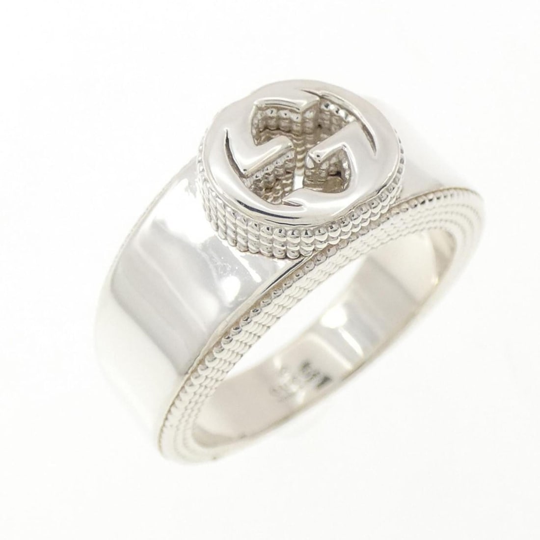 Gucci Interlocking G Ring: --- Catalog ---Category: SizeJP Size: 10.5US Size: 5.5Category: DesignType: Band ringGender: WomenMaterial: Silver 925Category: GeneralBrand: Gucci--- Item List ---Section: ConditionRanking: Rank A Us