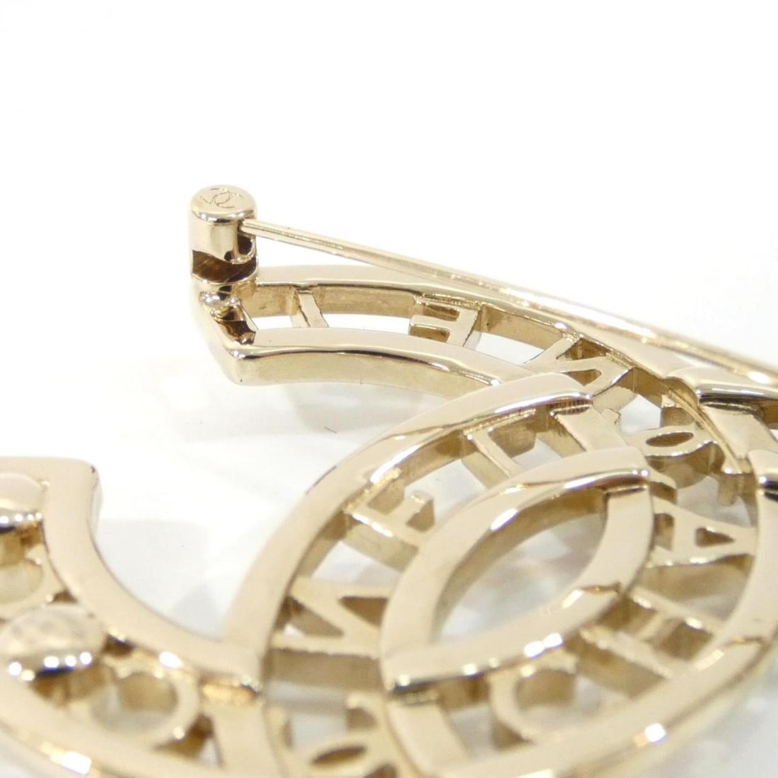 Chanel AB4879 Brooch - 3