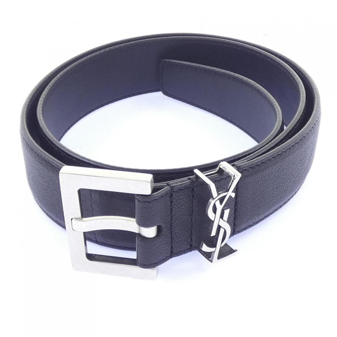 Saint Laurent 554773 Belt: --- Catalog ---Category: SizeWidth: 3cm / 1.18''Length: 75.5cm - 85.5cm / 29.72'' - 33.66''Category: DesignType: Standard beltColor: BlackGender: MenCategory: GeneralMPN: 554773Brand: Saint Laurent---