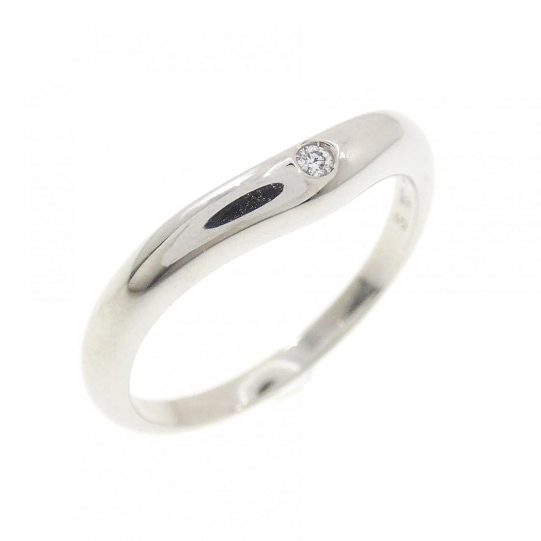 Bvlgari Bulgari Fedi Ring: --- Catalog ---Category: SizeJP Size: 9US Size: 5Category: DesignType: Band ringColor: PlatinumStone: DiamondGender: WomenMaterial: Platinum 950Category: GeneralBrand: Bvlgari--- Item List