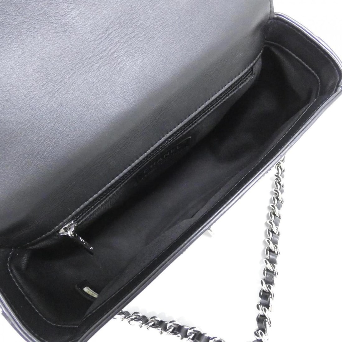 Chanel handbag - 9