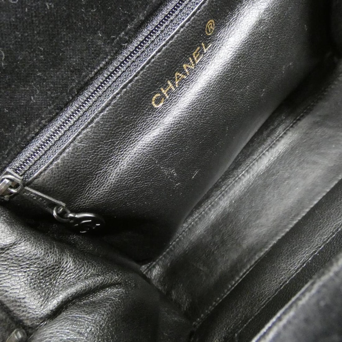 Chanel handbag - 10