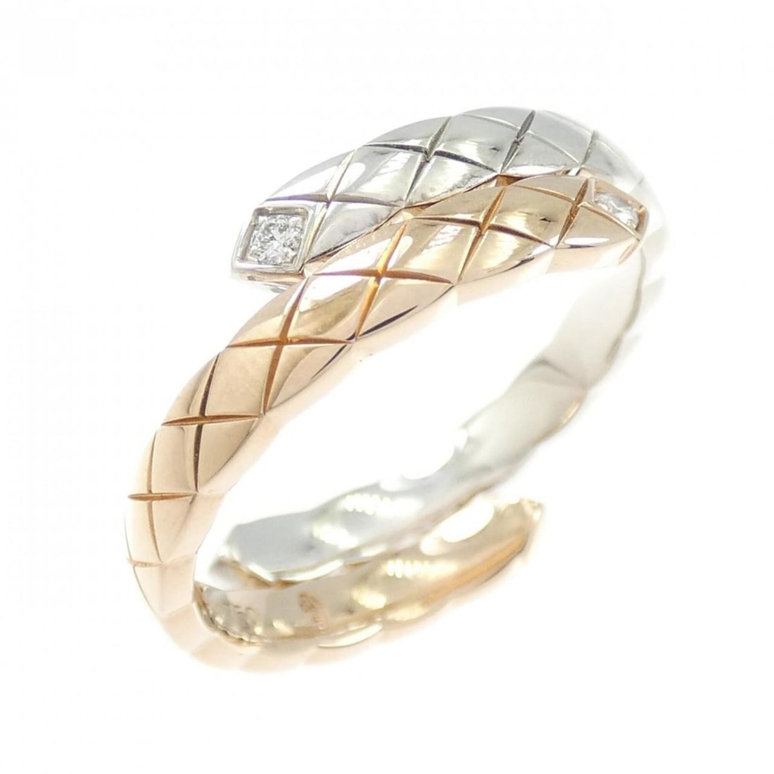 Chanel Coco Crush Ring: --- Catalog ---Category: SizeUS Size: 9Brand Size: 58Category: DesignType: Band ringStone: DiamondGender: WomenMaterial: Pink gold (18K), White gold (18K)Category: GeneralBrand: Chanel--- Item List